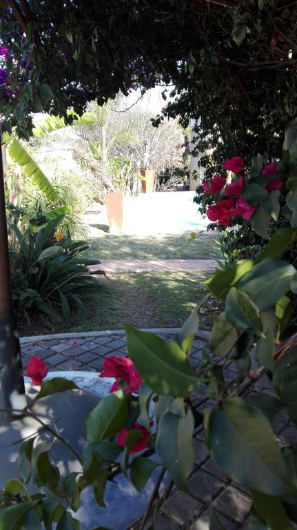 Villa Via Hotel Midrand Exterior photo